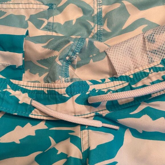 Vineyard Vines Preppy Swim Trunks Blue Lined Board Shorts with Sharks, Medium - Picture 6 of 6